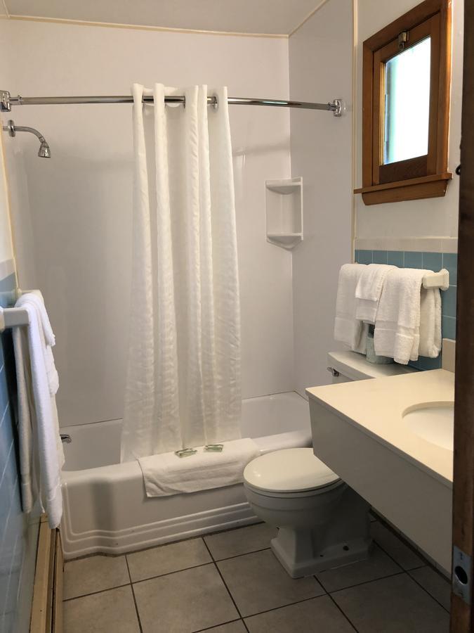 Wakita Court Motel Queensbury Luaran gambar