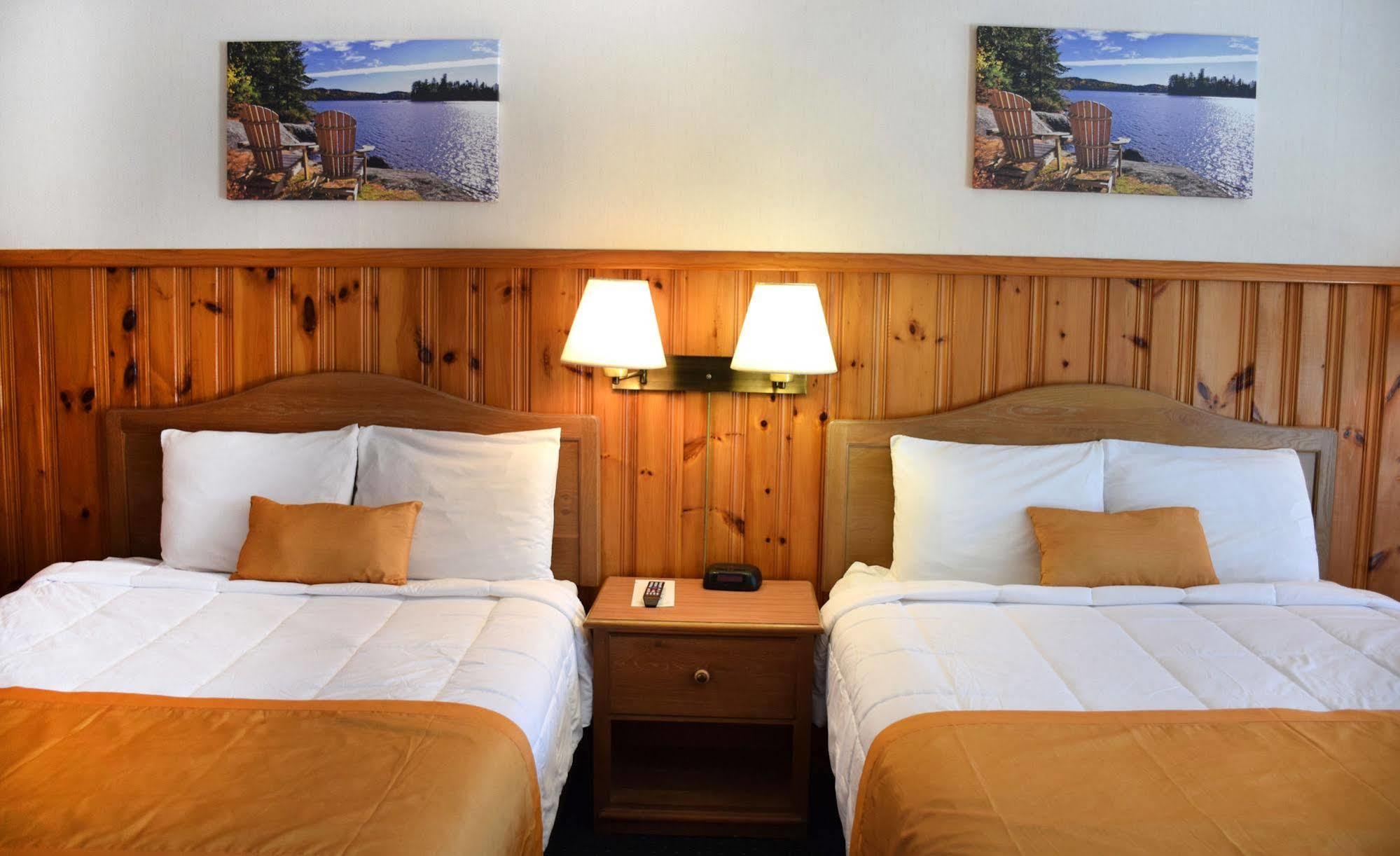 Wakita Court Motel Queensbury Luaran gambar