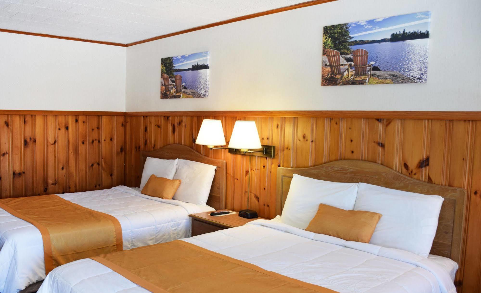 Wakita Court Motel Queensbury Luaran gambar